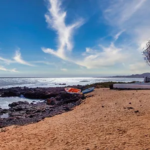 Ocean Tiny House En Casa Azul , Punta Mujeres Spain