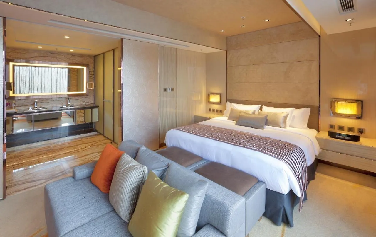 Crowne Plaza Hong Kong Kowloon East By Ihg Hotel 5*,  China