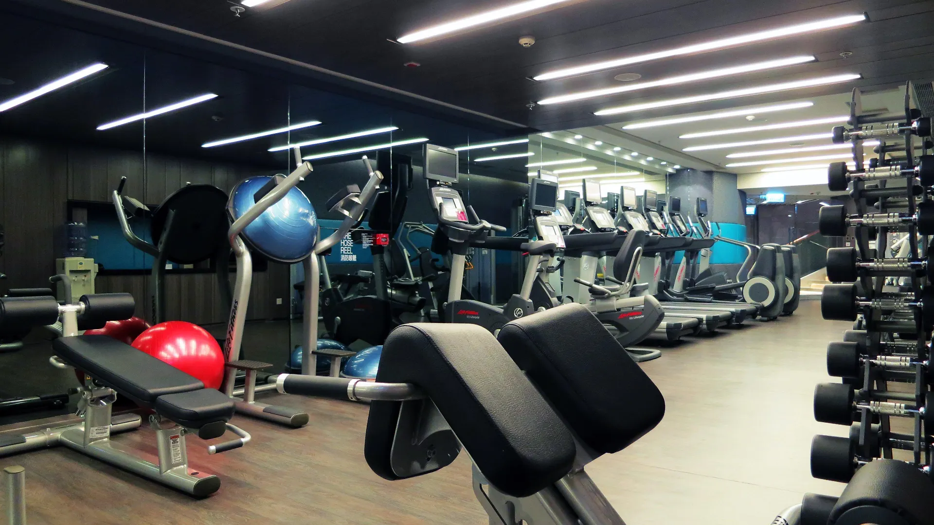 Crowne Plaza Hong Kong Kowloon East By Ihg Hotel