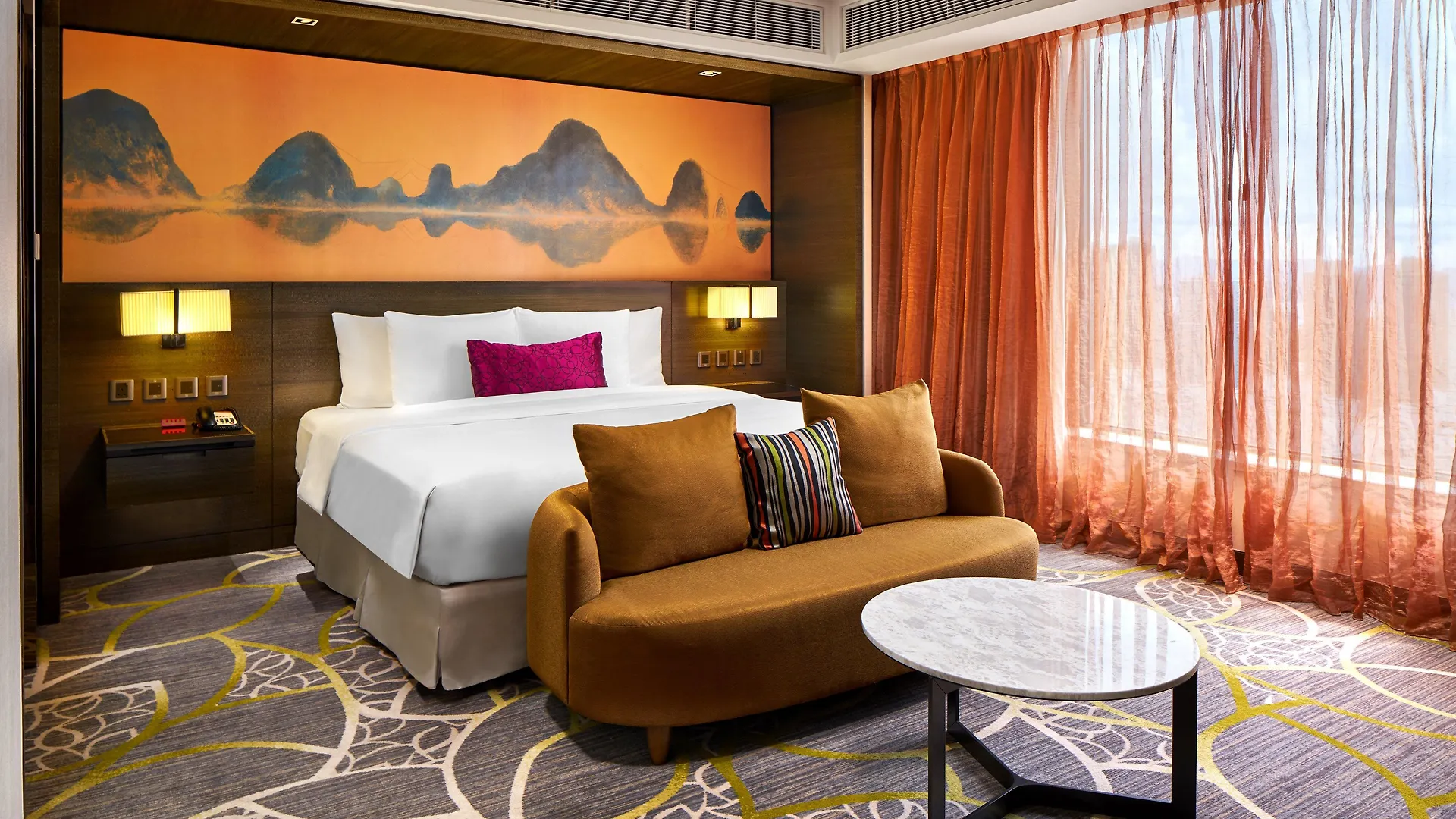 Crowne Plaza Hong Kong Kowloon East By Ihg Hotel