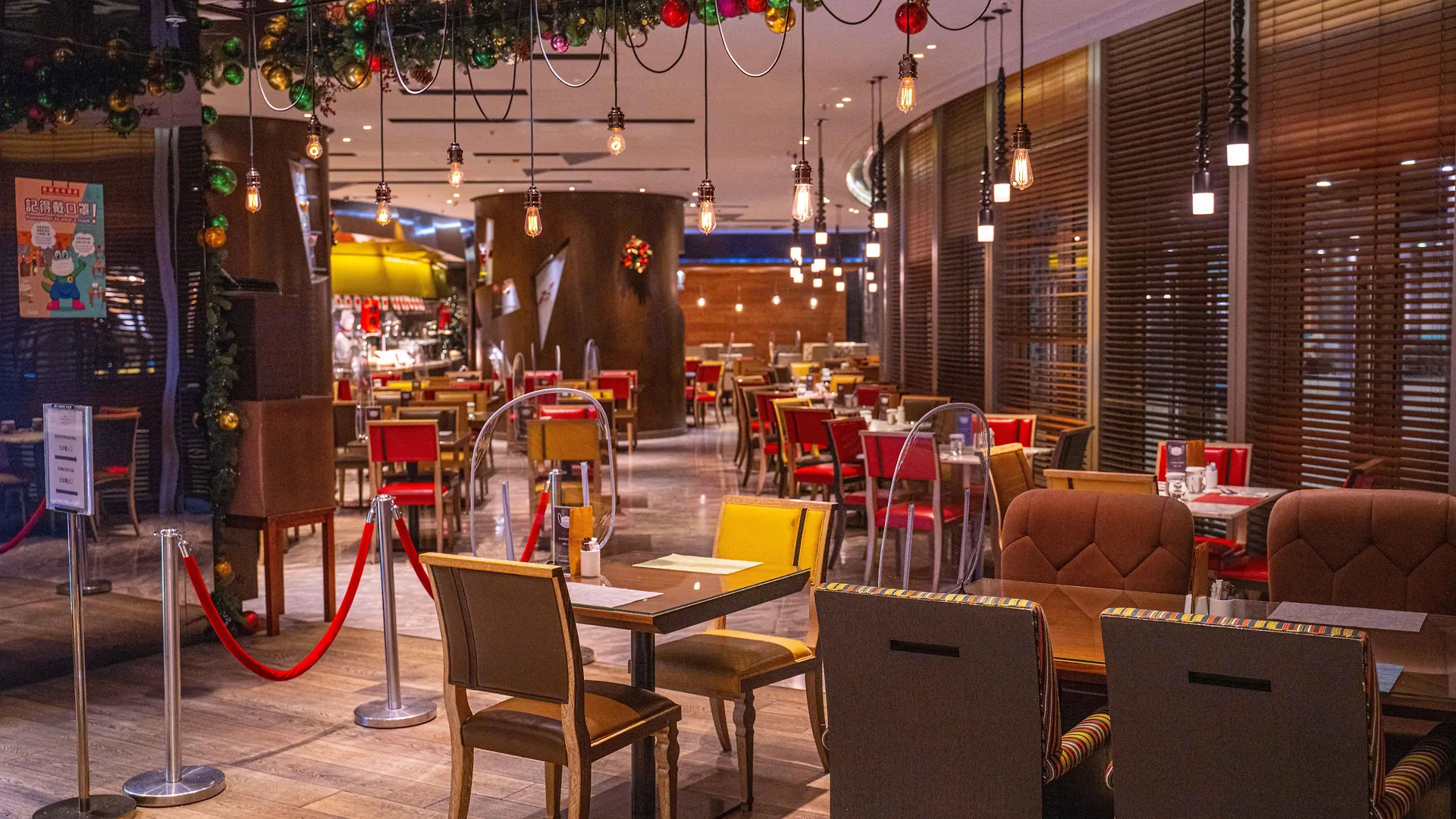 Crowne Plaza Hong Kong Kowloon East By Ihg Hotel