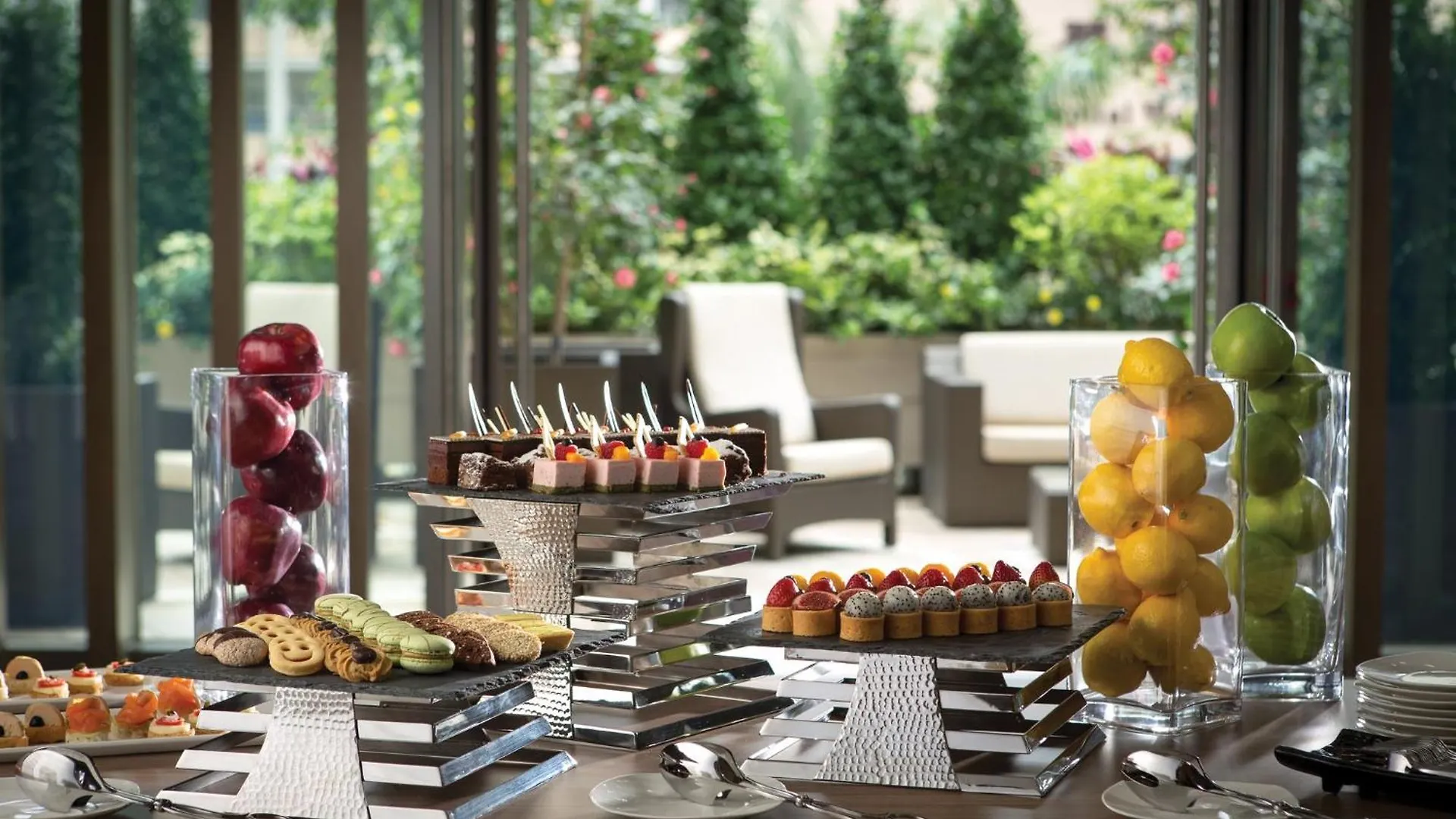 Crowne Plaza Hong Kong Kowloon East By Ihg Hotel